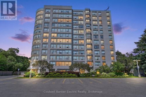1011-712 Rossland Rd E, Whitby, ON, L1N9E8 | Card Image