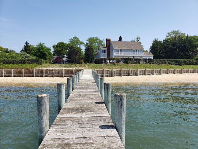 fully bulk headed beach, level acre | Image 4