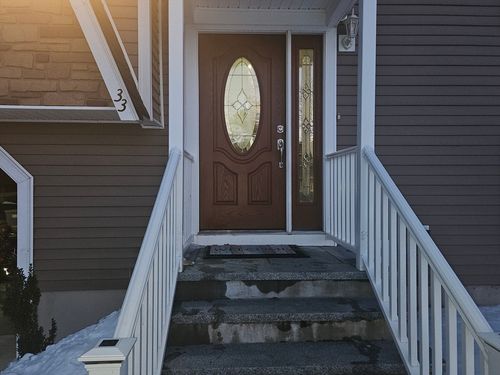 33 Hemlock Ter, Randolph, MA, 02368-3907 | Card Image