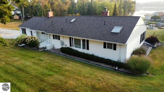 1800 Ridge Rd, House other with 4 bedrooms, 2 bathrooms and null parking in Hale MI | Image 5