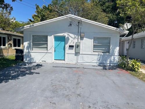 410 Nw 9th St, Hallandale Beach, FL, 33009-2257 | Card Image