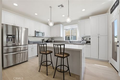 205 Mission Villas Rd, San Marcos, CA, 92069-2082 | Card Image