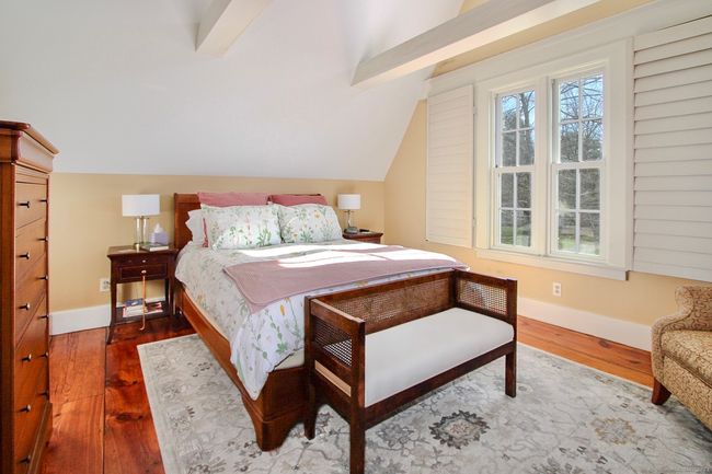 33 Springfield Rd, House other with 5 bedrooms, 3 bathrooms and 5 parking in Somers CT | Image 36