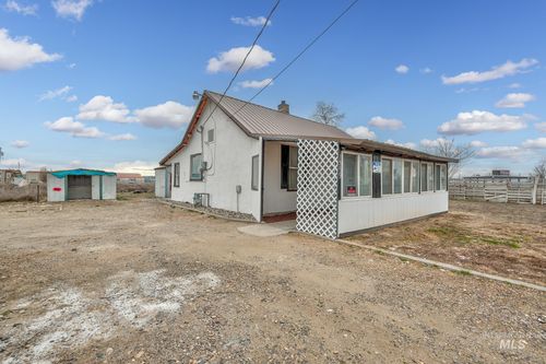 1569 Nw 9th St, Ontario, OR, 97914-1599 | Card Image