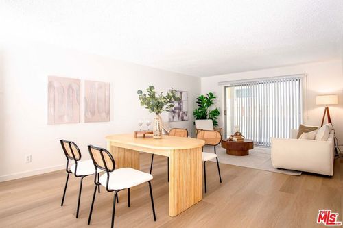 105-833 5th St, Santa Monica, CA, 90403-1316 | Card Image