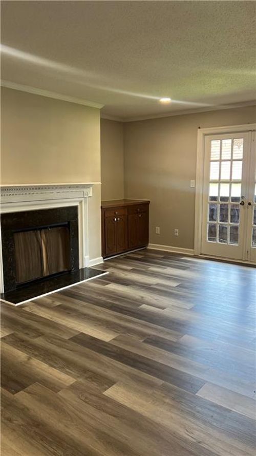 188 Rue Fontaine, Lithonia, GA, 30038-1246 | Card Image