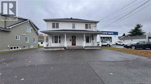 268 Rue Victoria, Edmundston, NB, E3V2H9 | Card Image