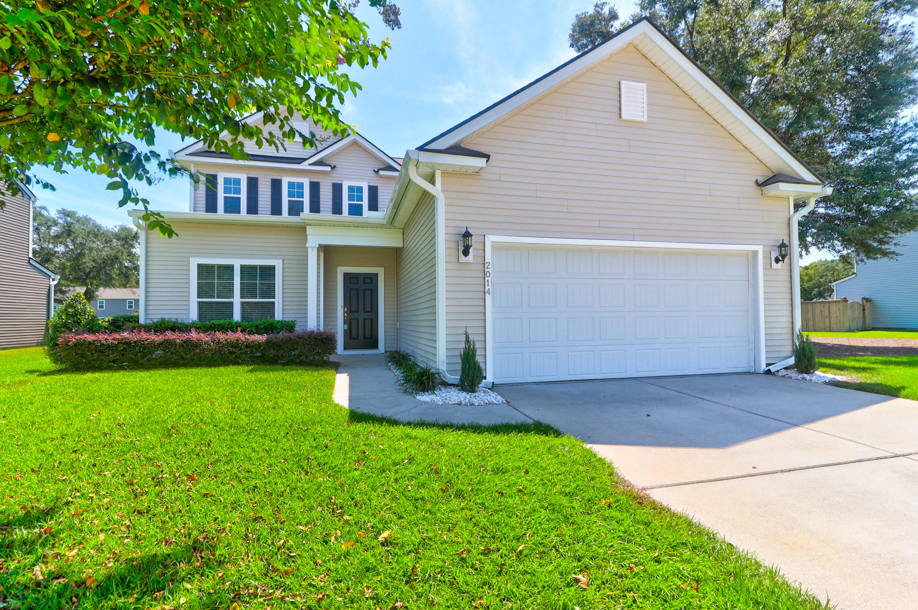 Lanneau Ln, Johns Island, SC 29455