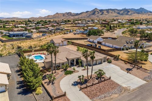 2412 Omaha Dr, Kingman, AZ, 86401-6527 | Card Image