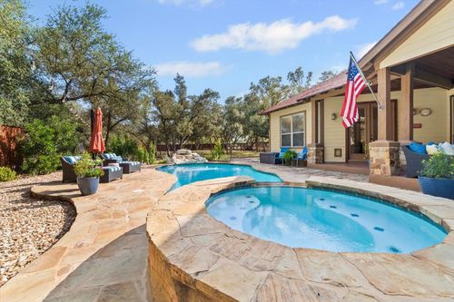 139 Ware, Buda, TX, 78610-3341 | Card Image