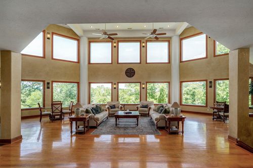 7906 W Farm Road 94, Willard, MO, 65781-8304 | Card Image