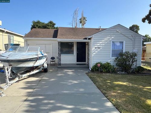 2765 Tuolumne St, Vallejo, CA, 94589-2332 | Card Image