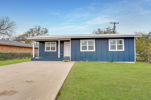 308 Avenue E, Ennis, TX, 75119-6836 | Card Image