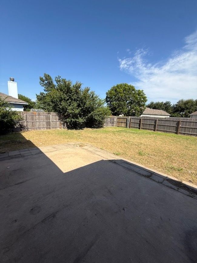 1212 Nightshade Ln, House other with 3 bedrooms, 2 bathrooms and 2 parking in Leander TX | Image 7