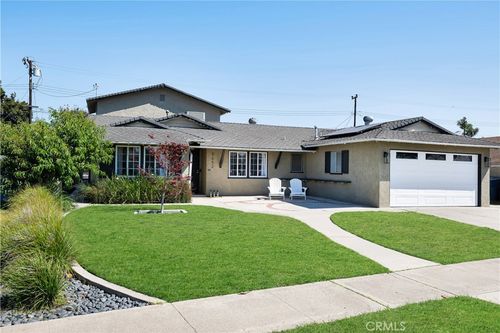 5652 Amador Ave, Westminster, CA, 92683-2827 | Card Image