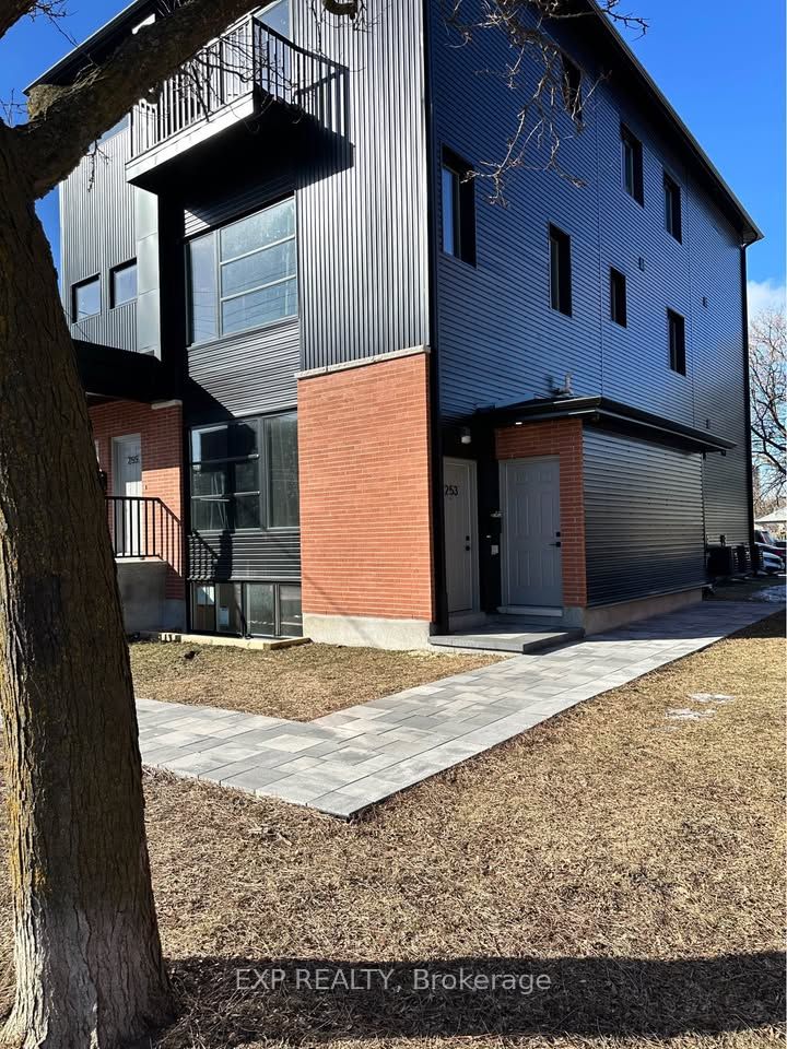 Residential in Overbrook - Castleheights and Area 3