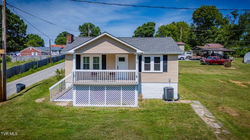 108 Independence Avenue, Mount Carmel, TN, 37645 | Card Image
