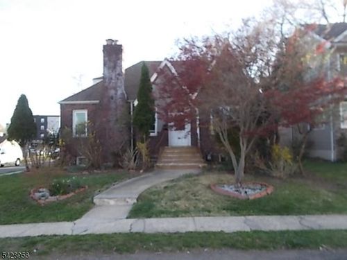 2062 Emerson Ave, Union, NJ, 07083-3628 | Card Image
