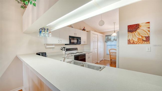 APT-202 - 4211 Caddie Dr E, Condo with 2 bedrooms, 2 bathrooms and null parking in BRADENTON FL | Image 13