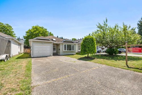 11484 207 St, Maple Ridge, BC, V2X1X1 | Card Image
