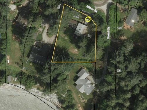 2405 Milliner Rd, Roberts Creek, BC, V0N2W6 | Card Image