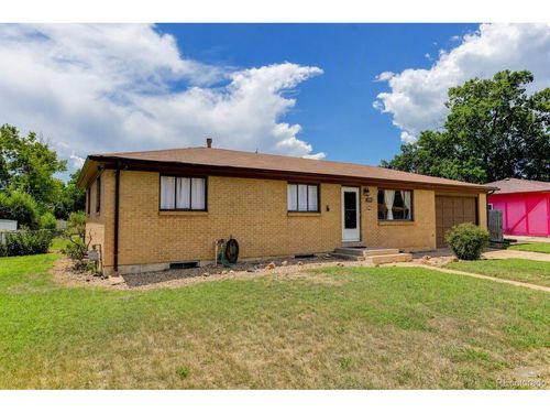 2940 W Saratoga Ave, Englewood, CO, 80110-6339 | Card Image