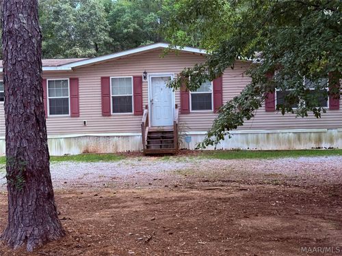 100 Hunter Dr, Selma, AL, 36701-3104 | Card Image