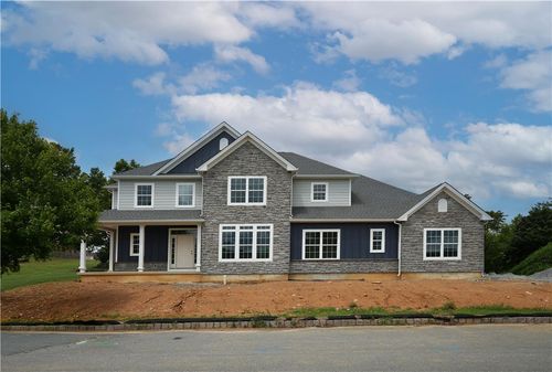 43-1016 Fairway Dr, Forks Twp, PA, 18040-7458 | Card Image