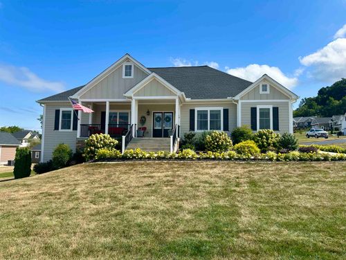 10 Silver Maple Cv, FISHERSVILLE, VA, 22939-2432 | Card Image