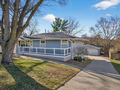 W10821 E Harmony Dr, Lodi, WI, 53555-1549 | Card Image