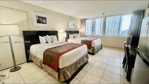 942-19201 Collins Ave, Sunny Isles Beach, FL, 33160-2202 | Card Image