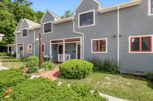 75 Spinnaker Way, Portsmouth, NH, 03801-3330 | Card Image