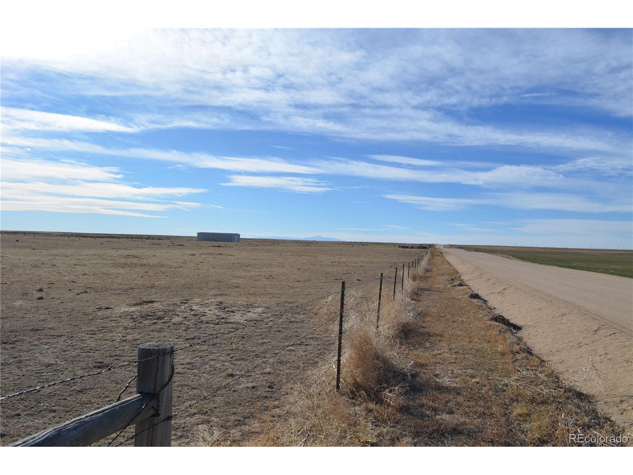 Land in Matheson 2