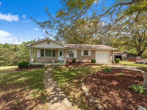 390 Junus Jackson Hollow Rd, Minor Hill, TN, 38473-5008 | Card Image