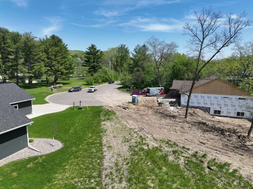 604 Hickory Ct, La Crescent, MN, 55947-2815 | Card Image