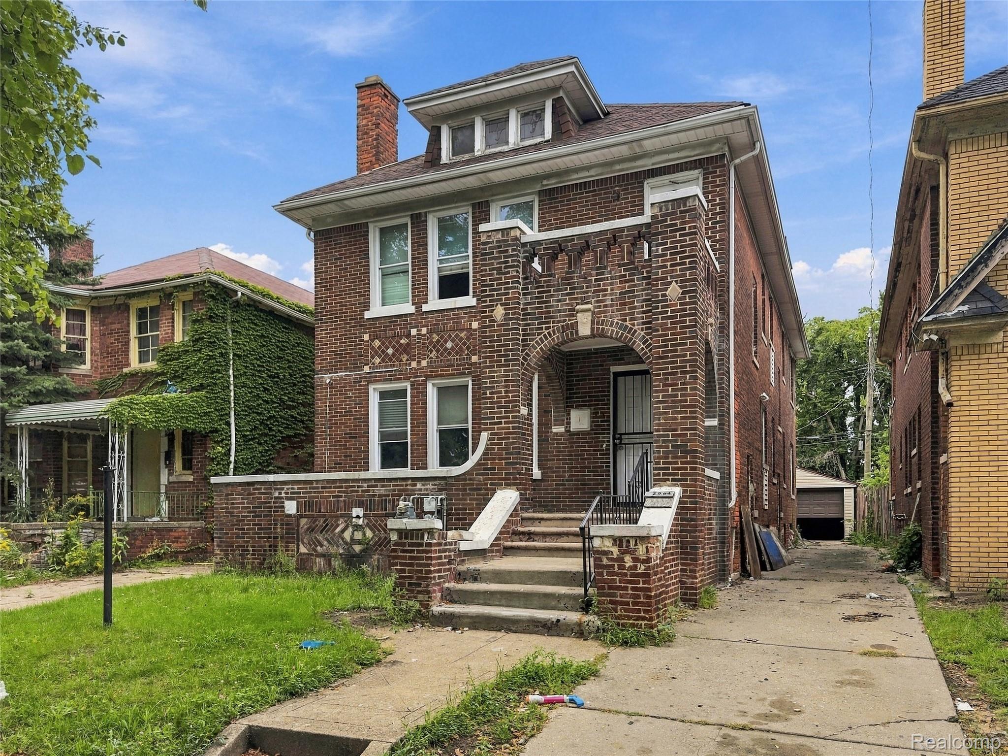 Residential Income in Detroit 3