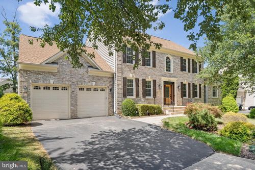 43116 Belgreen Dr, Ashburn, VA, 20147-4418 | Card Image