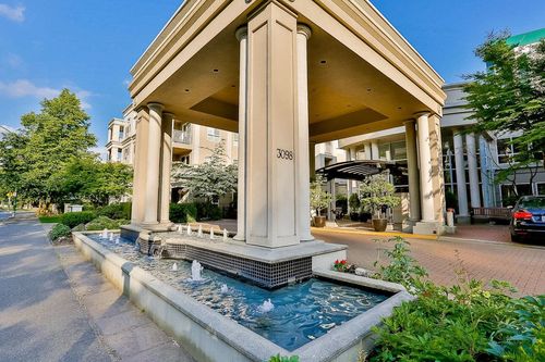 218-3098 Guildford Way, Coquitlam, BC, V3B7W8 | Card Image