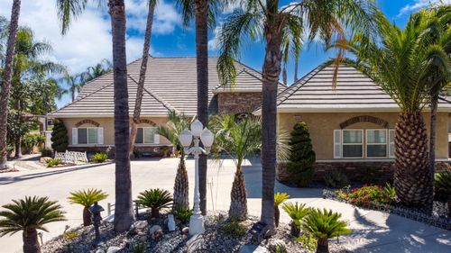 6663 Desert Springs St, Chowchilla, CA, 93610-8414 | Card Image