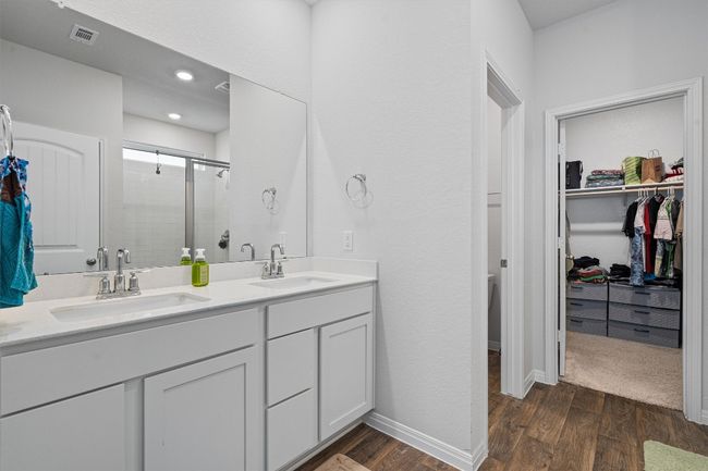 204 Connor Ln, House other with 4 bedrooms, 2 bathrooms and 2 parking in Georgetown TX | Image 16