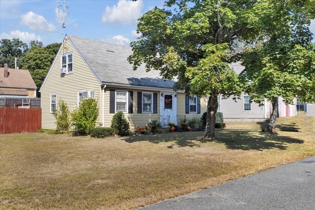 Bay State Cir, Abington, MA 02351