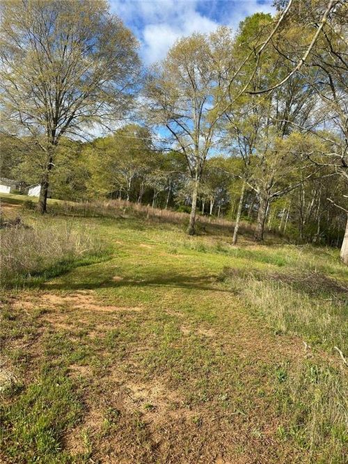 1001 Laboon Rd, MONROE, GA, 30655-6213 | Card Image