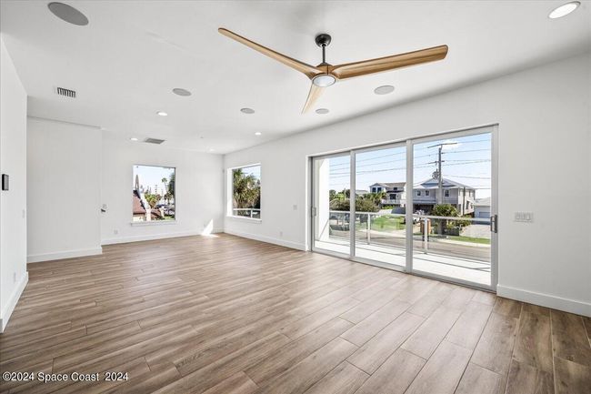 150 S Atlantic Ave, House other with 4 bedrooms, 4 bathrooms and null parking in COCOA BEACH FL | Image 17