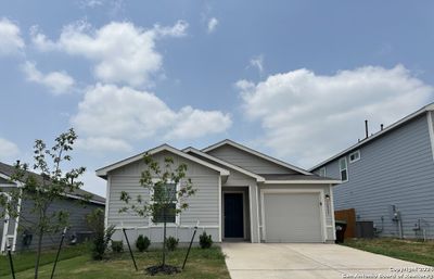 10047 Side Oats, House other with 3 bedrooms, 2 bathrooms and null parking in San Antonio TX | Image 1