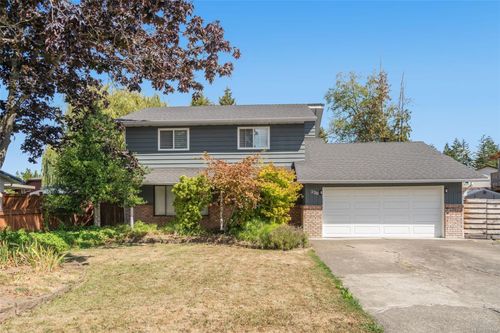 338 Mckinnon St, Parksville, BC, V9P1H7 | Card Image