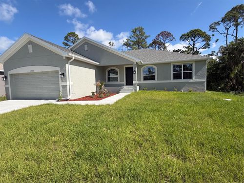 17532 Robinson Ave, Port Charlotte, FL, 33948-2334 | Card Image
