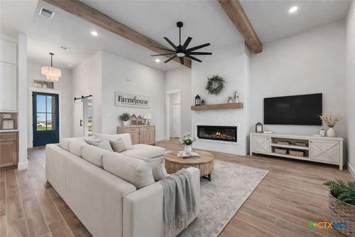 8621 Austin Turner Trl, Killeen, TX, 76542-6990 | Card Image