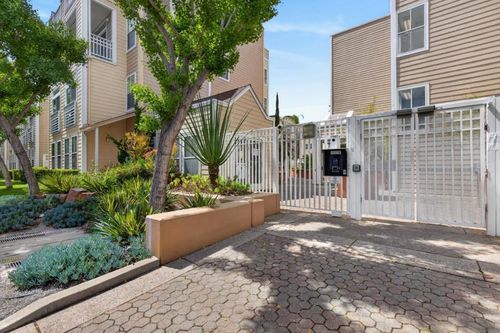 a203-550 Ortega Ave, Mountain View, CA, 94040 | Card Image