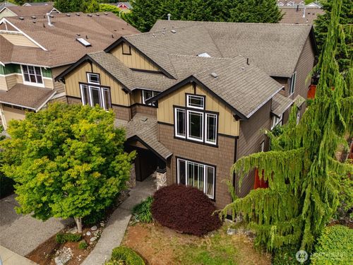 15927 35th Dr Se, Bothell, WA, 98012-4733 | Card Image