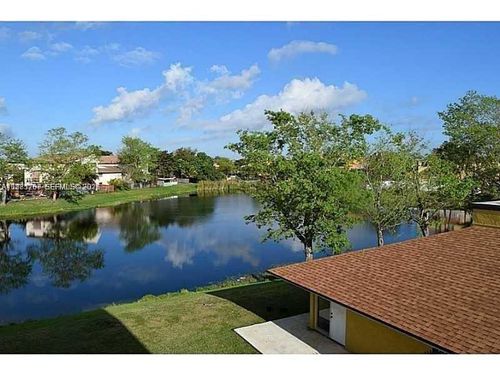 apt-228-15480 Sw 82nd Ln, Miami, FL, 33193-5066 | Card Image